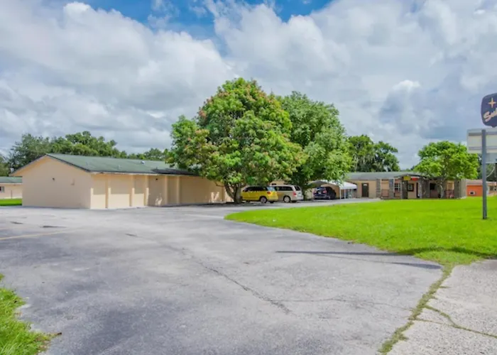 Oyo Budget Inn Bartow
