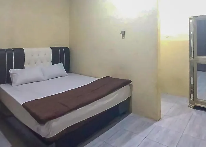 Ayna Syariah Mitra Reddoorz Indramayu