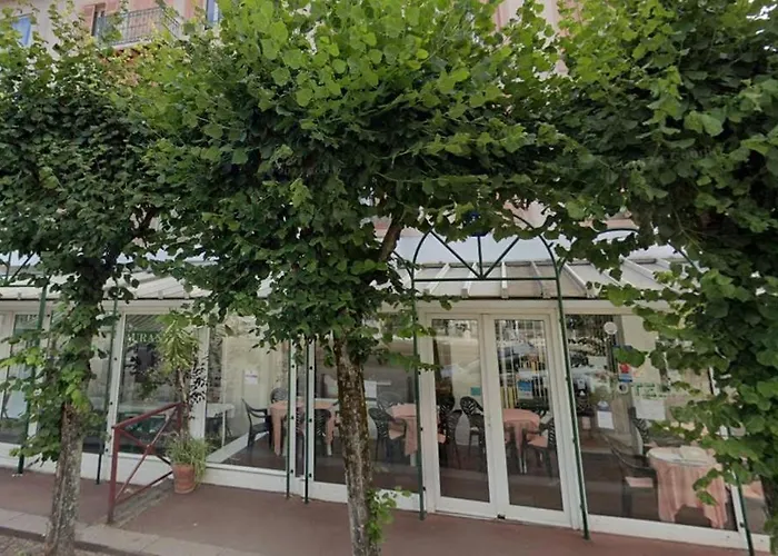 Hotel Des XII Apotres & De La Cle Des Champs