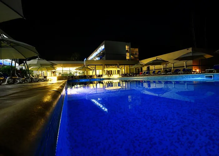 Hotel Holiday Blue