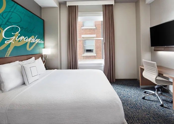 Courtyard By Marriott Cape Girardeau Downtown
