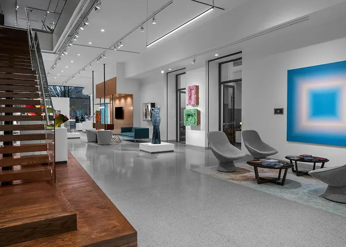 Glass Light Hotel & Gallery, Autograph Collection