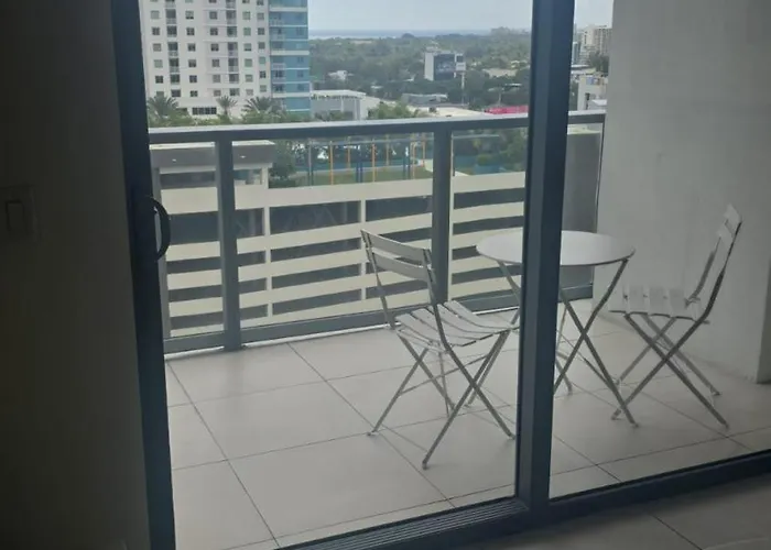 Smart Brickell Hotel