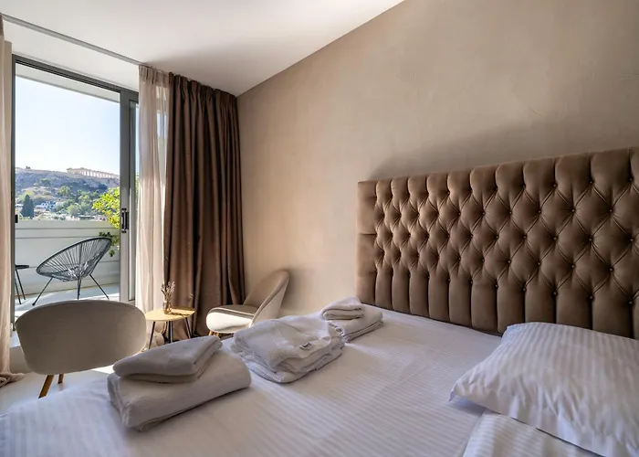 Regal Hotel Mitropoleos