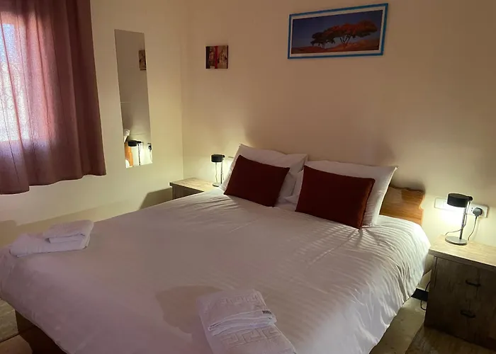 Baytna Hotel