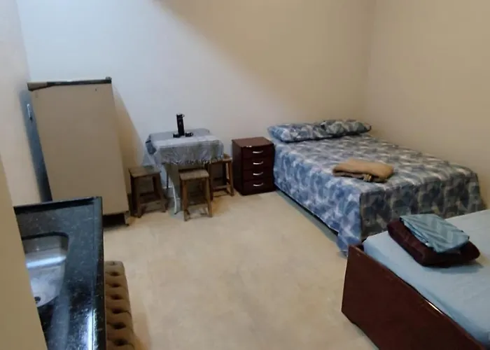 Suítes independentes com acesso independente e privativo - Não é casa compartilhada