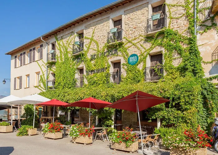 Logis Hôtel Beauséjour