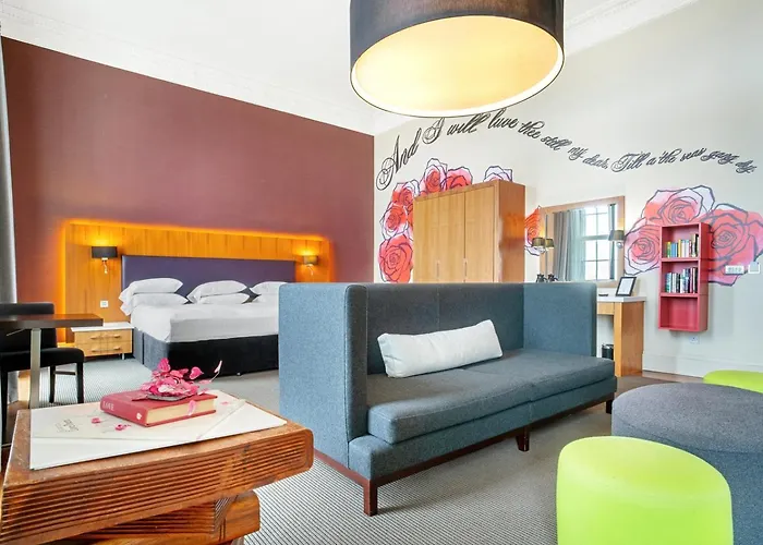 The Place Hotel