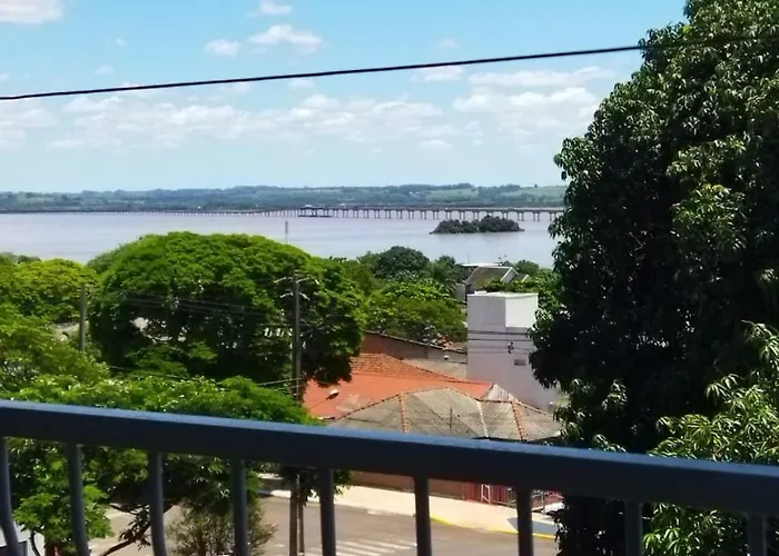 Hostel Guaíra-PR