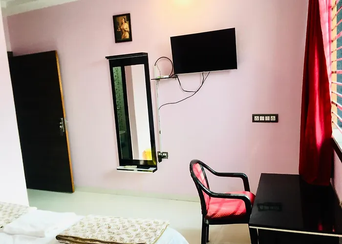 Chanda Palace Guest House