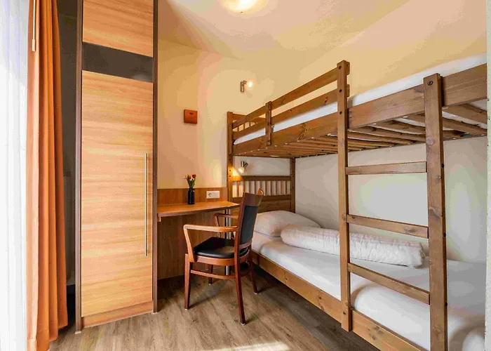 Hotel Hagnauer Hof Mit Klimatisierten Zimmern
