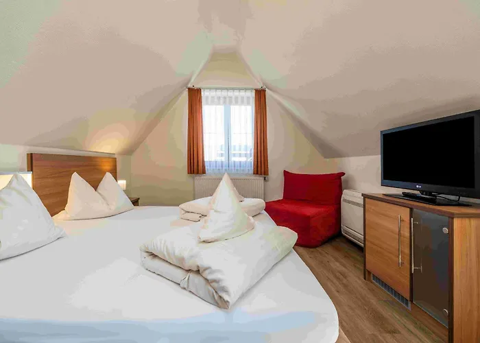 Hotel Hagnauer Hof Mit Klimatisierten Zimmern