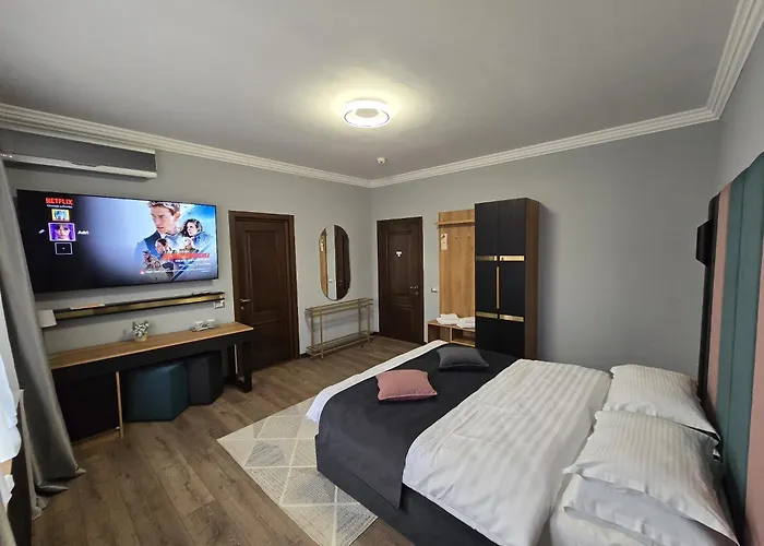 Hotel Yarus