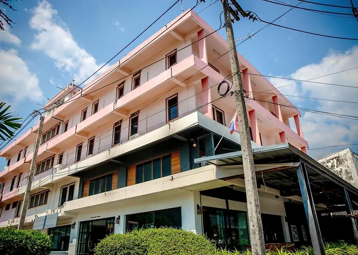 Lukmuang 2 Hotel