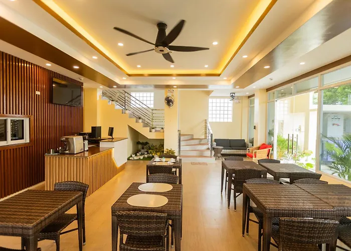 Anahaw Seaside Inn