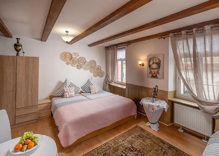 Syrtaki Rooms Comfortable Business Stay im Schwarzwald