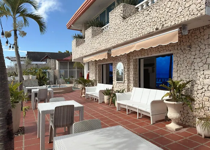 Sunset Beach Resort