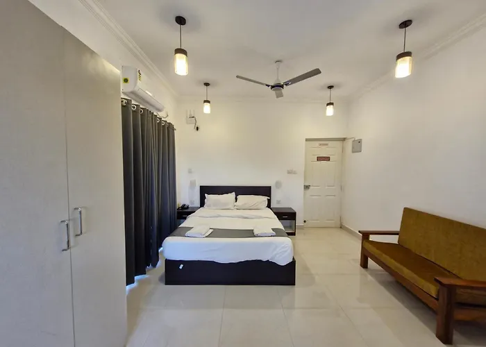 Hotel Rsa Residency