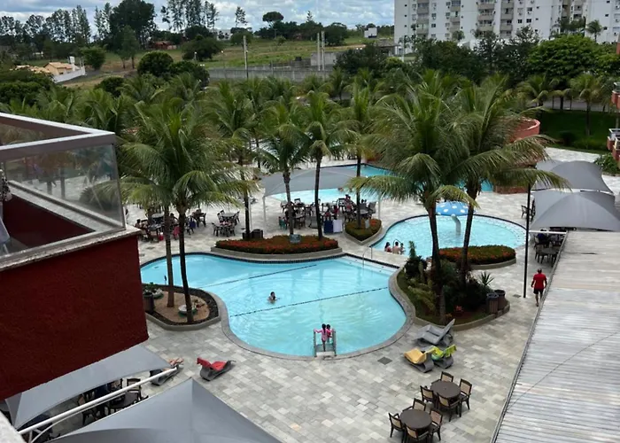 Lagoa Quente Hotel