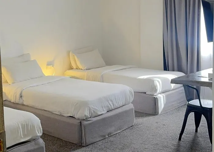 Nomads Hotel