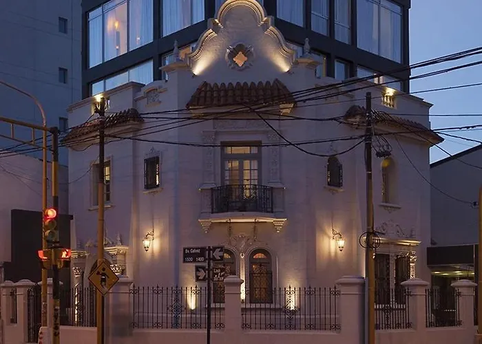 Ambit Boulevard Hotel Boutique