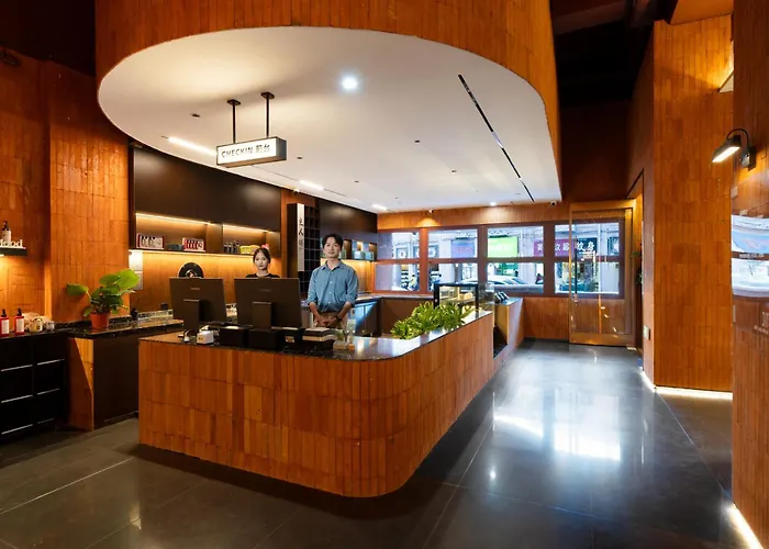 Xiamen Zhongshan Road Pedestrian Street Qulistar Hotel
