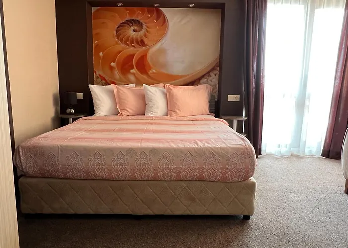 Hotel Lazur