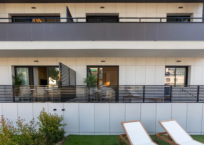 Fels Apartments