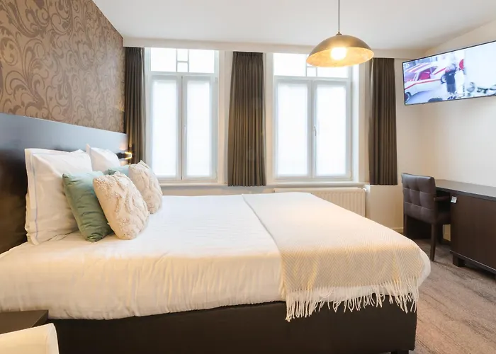Hotel Kristoffel - Ontbijt Inbegrepen