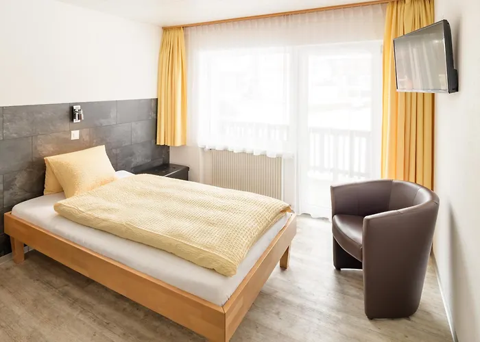 Hotel Alpha