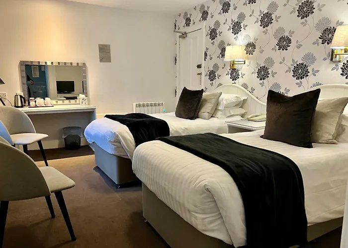 Selkirk Arms Hotel