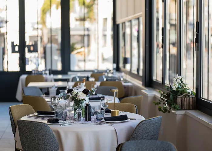 Hotel Restaurant De La Tour