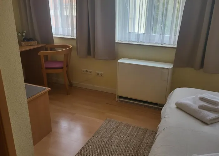 Hotel Ritters Weinstuben Kaffe Restoran Merseburg