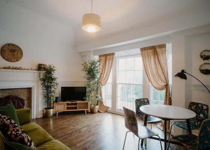 Slateford House 1770 Luxury Aparthotel By The House Of Danu