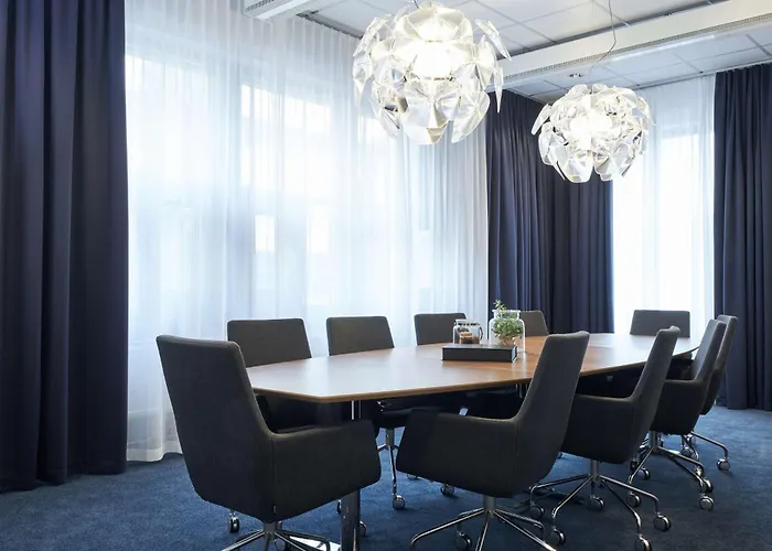 Scandic Crown