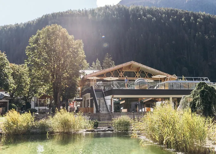 Feelfree Nature Resort