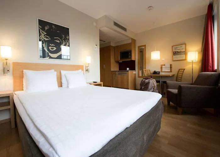 Sky Hotel Malmoe City