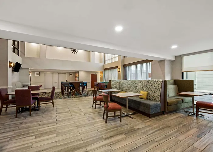 Hampton Inn & Suites Wilson I-95