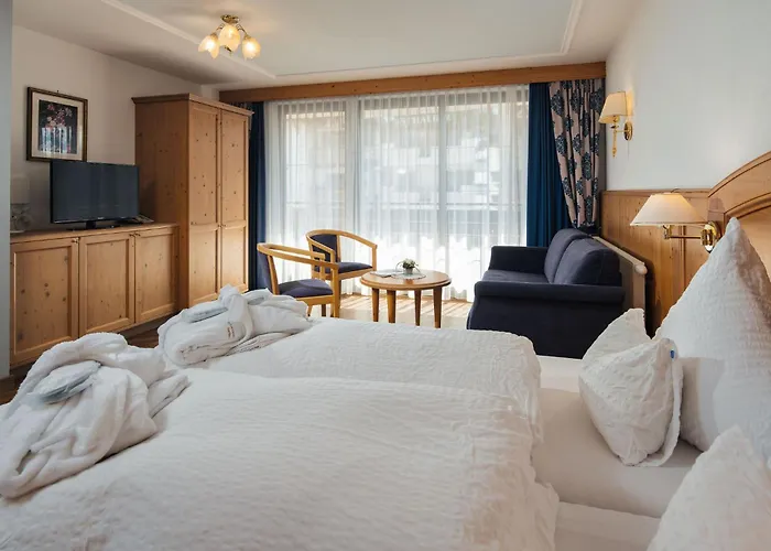 Hotel Garni Alpenruh-Micheluzzi