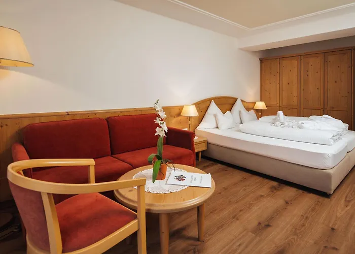 Hotel Alpenruh-Micheluzzi