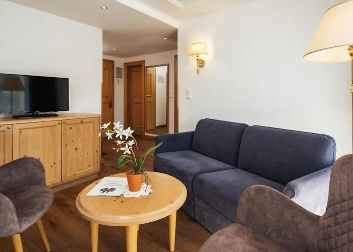 Hotel Alpenruh-Micheluzzi