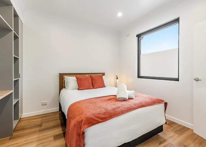 Canterbury Street Apartments