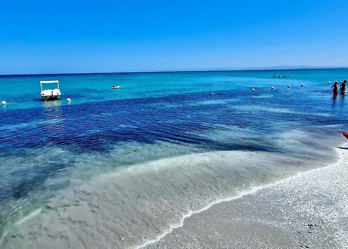Hotel With Swimming Pool Near Stintino Just 300 Mt From The Beach