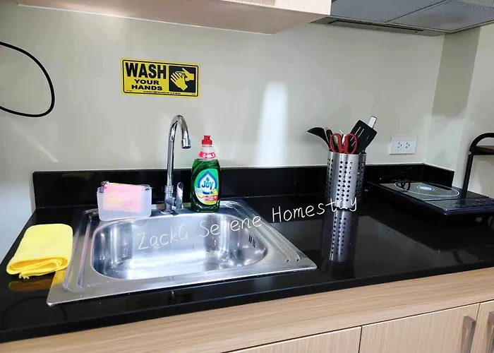 Zackg Homestay Brenthill 210