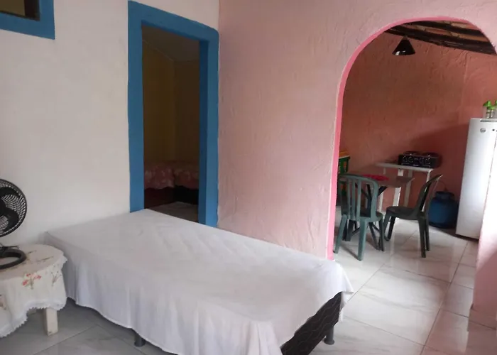 1 Suíte confortável até 4 pessoas Santa Cruz Cabrália BA
