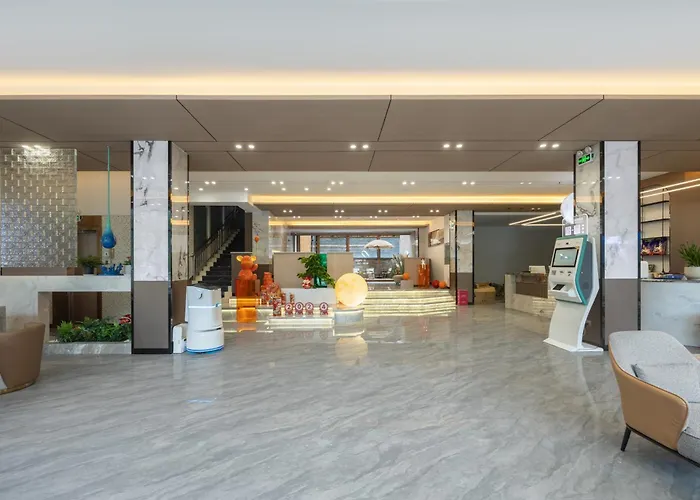 Zhangjiajie Boman Smart Hotel -10Min To Forest Park East Gate & English Butler & Tour Tickets