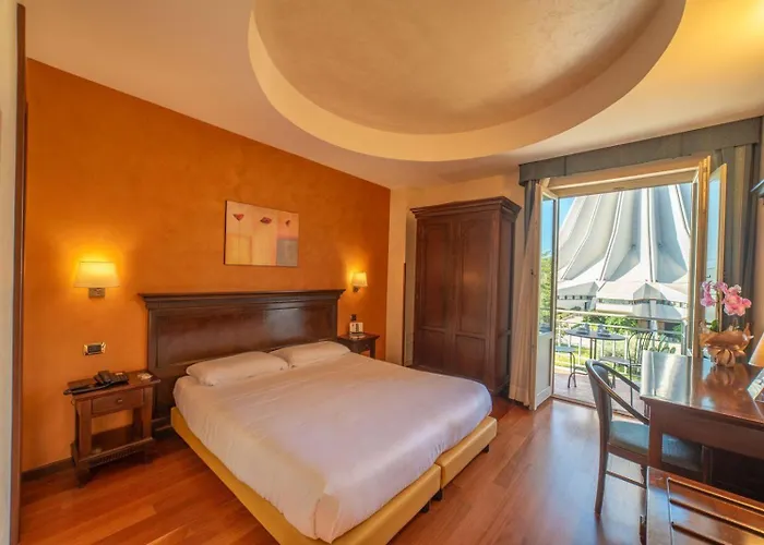Hotel Teocrito