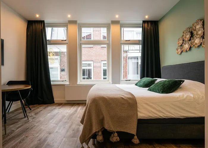Familie Hotel & Apartments Alkmaar