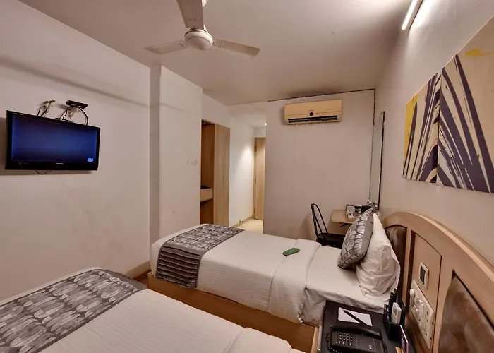 Click Hotels Andheri Midc