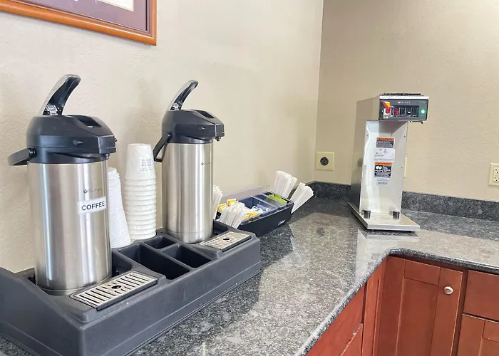 Super 8 By Wyndham Ithaca